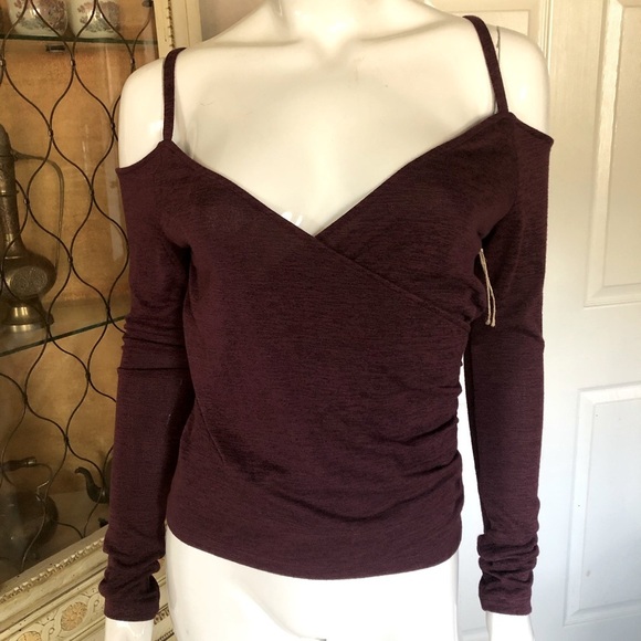 Leith Tops - New Leith Maroon Cold Shoulder Stretchy Top Sz S